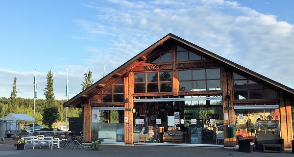 Summer shops in Nauvo sommartorg Summer shops in Nauvo sommartorg
