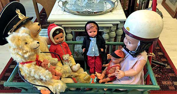 Antique Shop and curiosities Pargas.