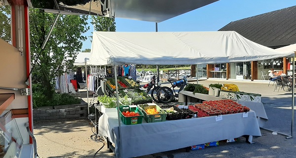 Nagu Square market place - Sommartorg